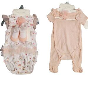 Kylie & Deena Baby Girl 3-Piece Outfit Short Sleeve Bodysuits Footed Pant - 3-6M
